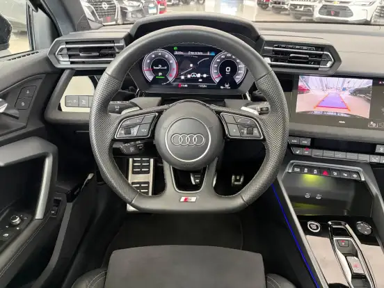 AUDI-A3-2.0 40 TFSI GASOLINA SPORTBACK PERFORMANCE BLACK S-TRONIC AUDI-A3-2025