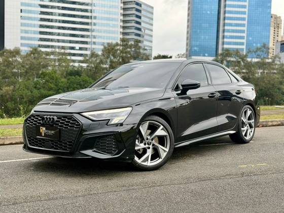 AUDI A3 2.0 40 TFSI MHEV SEDAN PERFORMANCE BLACK S-TRONIC