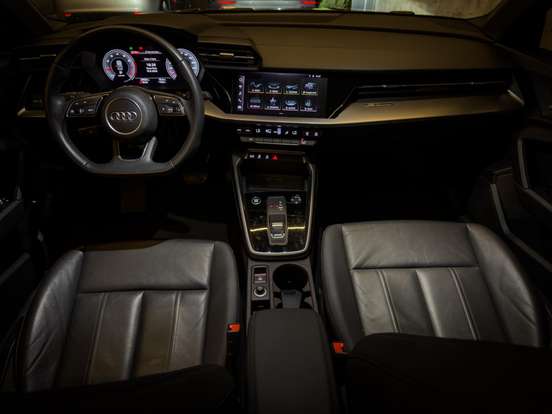 AUDI-A3-2024