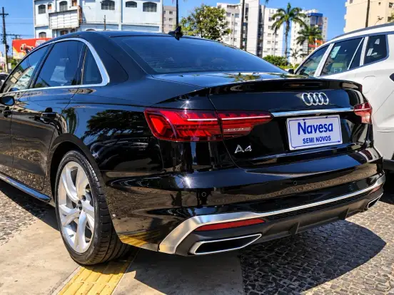 AUDI-A4-2.0 TFSI GASOLINA PERFORMANCE BLACK S TRONIC AUDI-A4-2021