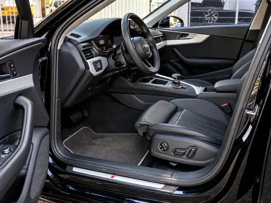 AUDI-A4-2.0 TFSI GASOLINA PERFORMANCE BLACK S TRONIC AUDI-A4-2021