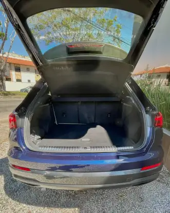 AUDI-Q3-2020