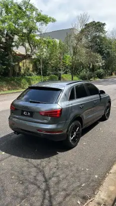 AUDI-Q3-2017