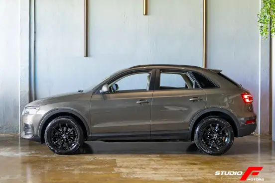 AUDI-Q3-2016