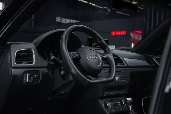 AUDI-Q3-2018
