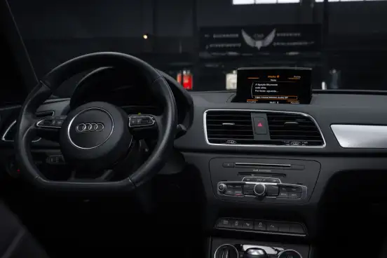 AUDI-Q3-1.4 TFSI BLACK EDITION FLEX 4P S TRONIC AUDI-Q3-2018