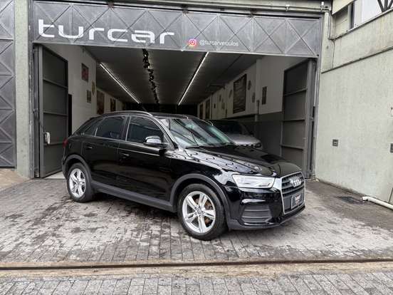 AUDI-Q3-2015