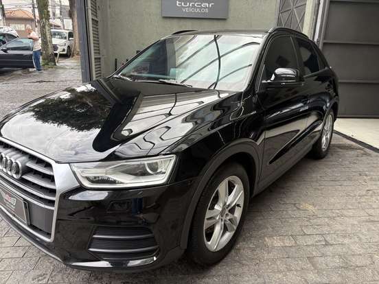 AUDI-Q3-2015