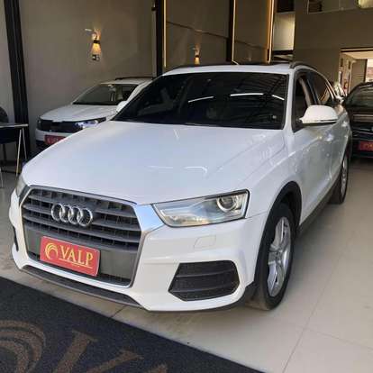 AUDI-Q3-2015