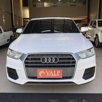AUDI-Q3-2015
