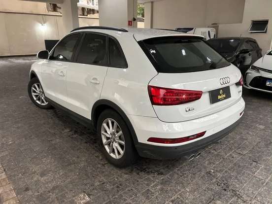 AUDI-Q3-2016