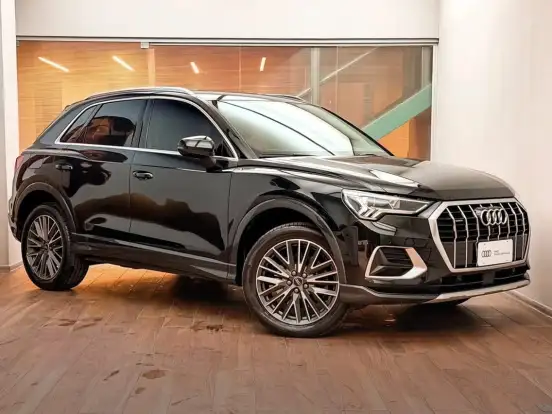 AUDI-Q3-2.0 40 TFSI GASOLINA PERFORMANCE QUATTRO TIPTRONIC AUDI-Q3-2023