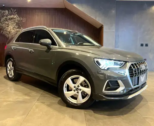 AUDI-Q3-2022