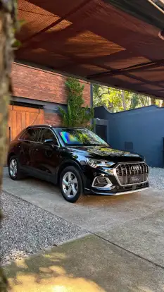 AUDI-Q3-2022