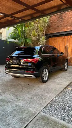 AUDI-Q3-2022