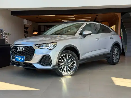 AUDI-Q3-2.0 40 TFSI GASOLINA SPORTBACK PERFORMANCE QUATTRO TIPTRONIC AUDI-Q3-2023
