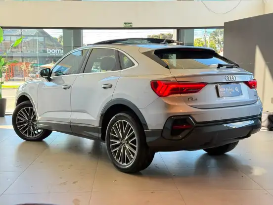 AUDI-Q3-2.0 40 TFSI GASOLINA SPORTBACK PERFORMANCE QUATTRO TIPTRONIC AUDI-Q3-2023