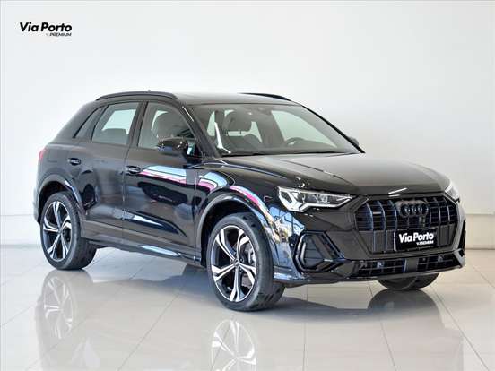 AUDI-Q3-2.0 40 TFSI GASOLINA PERFORMANCE BLACK PLUS QUATTRO TIPTRONIC AUDI-Q3-2024