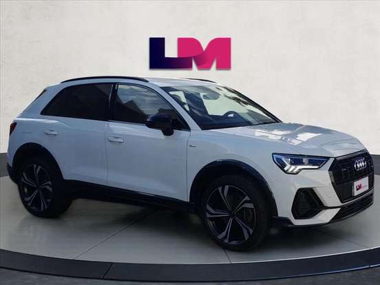 AUDI-Q3-2024