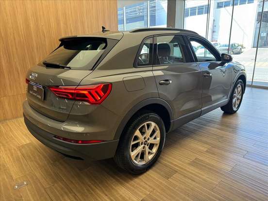 AUDI-Q3-2.0 40 TFSI GASOLINA PRESTIGE QUATTRO TIPTRONIC AUDI-Q3-2022