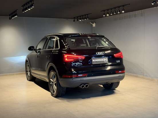 AUDI-Q3-2018