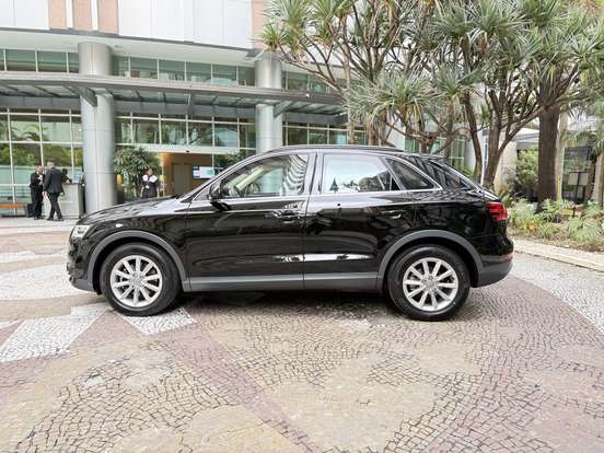 AUDI-Q3-2014