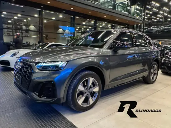 AUDI Q5 2.0 55 TFSIE PHEV PERFORMANCE BLACK QUATTRO S TRONIC