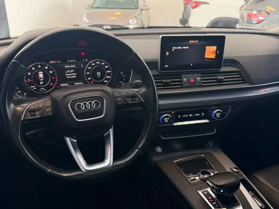 AUDI-Q5-2.0 TFSI GASOLINA S-LINE S TRONIC AUDI-Q5-2020