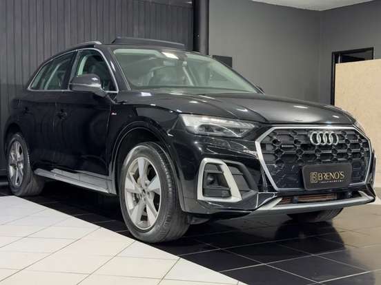 AUDI-Q5-2022