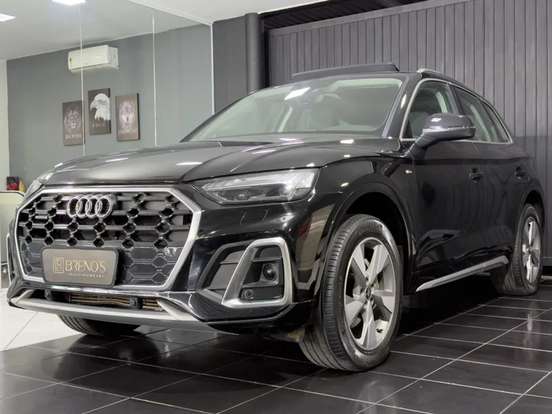 AUDI-Q5-2022