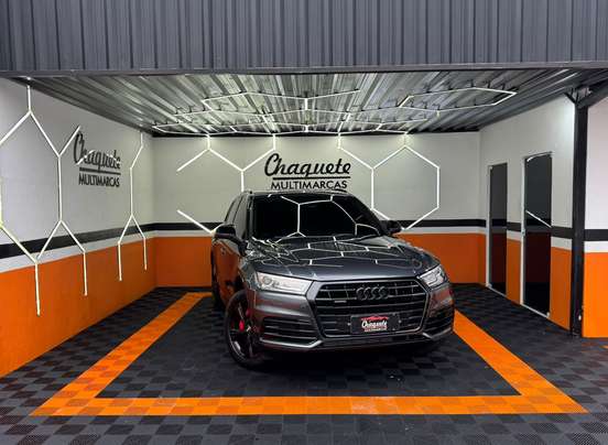 AUDI-Q5-2019