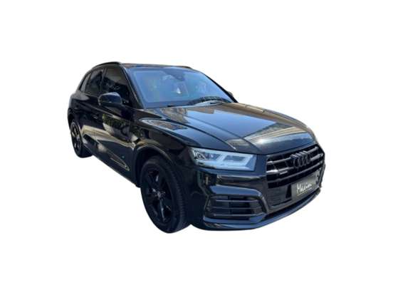 AUDI-Q5-2020