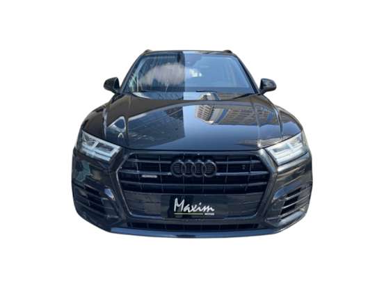 AUDI-Q5-2020