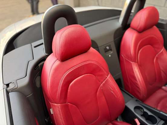 AUDI-TT-2011