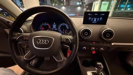AUDI-A3-2016