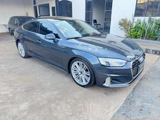 AUDI-A5-2021