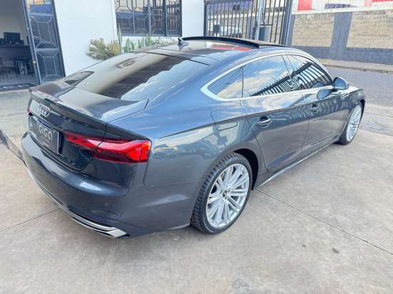 AUDI-A5-2021