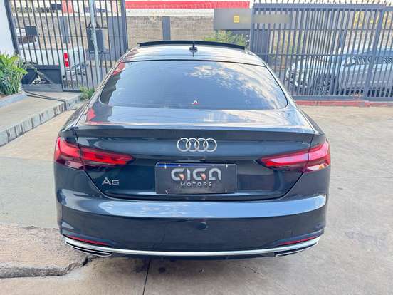 AUDI-A5-2021