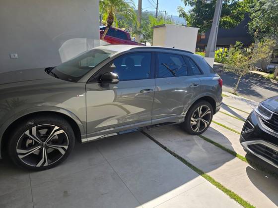 AUDI Q3 2.0 40 TFSI GASOLINA PERFORMANCE BLACK PLUS QUATTRO TIPTRONIC