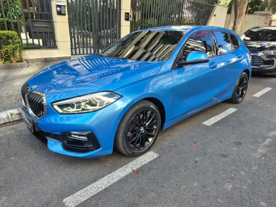 BMW-118i-2019