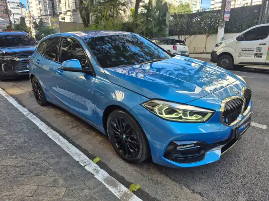 BMW-118i-2019