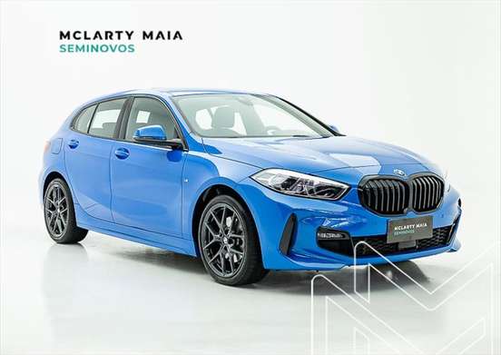 BMW-118i-2023