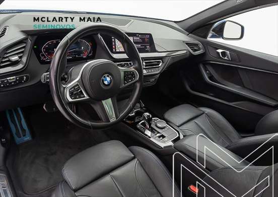 BMW-118i-2023