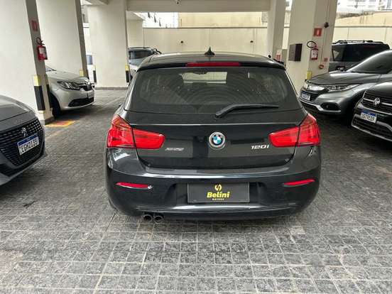 BMW-120i-2015