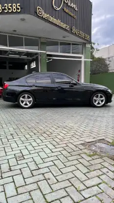BMW-320i-2012