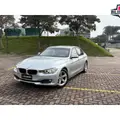 BMW 320i 2.0 16V TURBO ACTIVE FLEX 4P AUTOMÁTICO BMW 320i 2.0 16V TURBO ACTIVE FLEX 4P AUTOMÁTICO