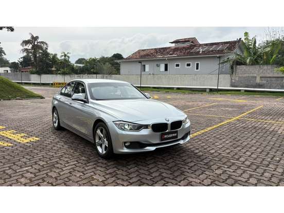 BMW-320i-2.0 16V TURBO ACTIVE FLEX 4P AUTOMÁTICO BMW-320i-2013
