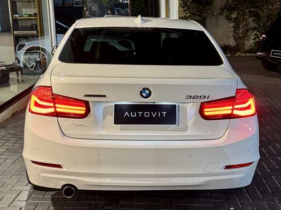 BMW-320i-2.0 16V TURBO ACTIVE FLEX 4P AUTOMÁTICO BMW-320i-2015
