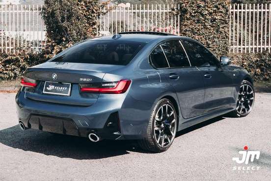 BMW-320i-2026