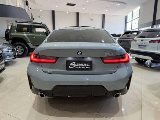 BMW-320i-2024